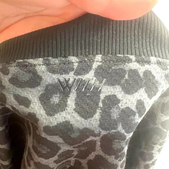 WITH Activewear Leopard Print Reversible Bomber Jacket Black Red Size Small - Picture 9 of 12